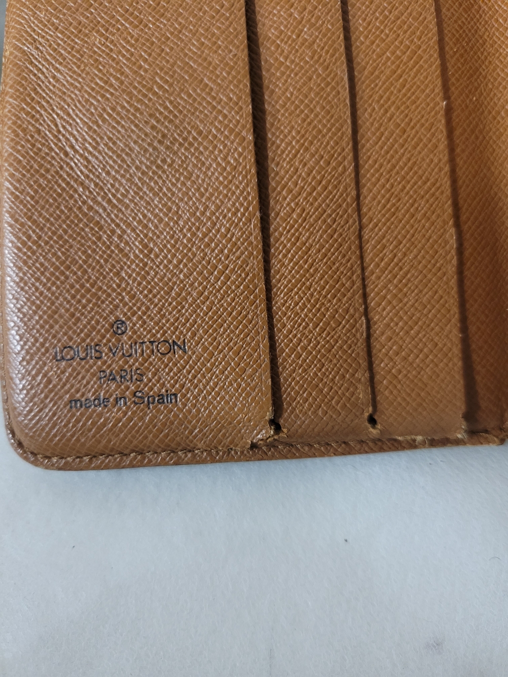 LV Monogram Compact Zippy Wallet, CA0998 - Picture 10 of 11